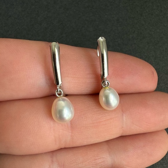 Pearl Earrings Sterling Silver Drop Dangle Dainty Simple Bridal Bride Wedding - Picture 6 of 9